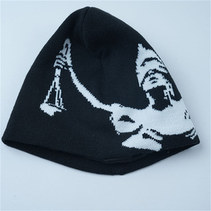 Gorros de calavera cortos de lana 100% con forro satinado personalizado gorros de punto de invierno de alta calidad con logotipo de Jacquard Unisex ajustable - Product Image 3