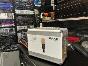 Microphone AKKG authentique, best-seller, choisissez votre pack de microphones C414XLII, disponible en gros, prêt à être expédié dans tout le pays - Product Image 4