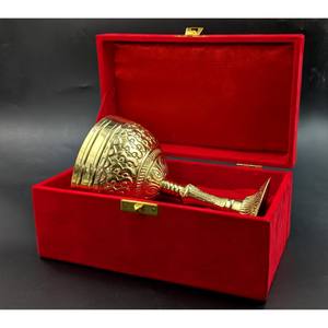 Gobelet à vin en laiton classique de haute qualité, fait à la main, écologique, réutilisable, durable, flûte à vin élégante, décoration de table - Product Image 4