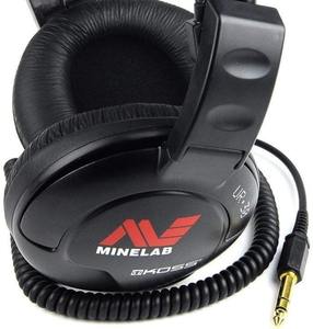 Detector de Metales Profesional Minelab GPZ 7000 de Alta Profundidad para Pepitas de Oro con Sistema Digital de Detección de Agua, Material Plástico - Product Image 4