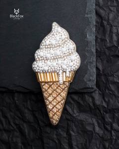 Broches perlées Broche design faite à la main. Accessoires de haute qualité. Broche design unique. Baby shower meilleur cadeau. - Product Image 5