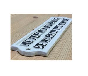 Placa de letrero de puerta de pared de hierro fundido antiguo, placas grabadas de hierro fundido Vintage para placas de letrero de puerta y pared - Product Image 1