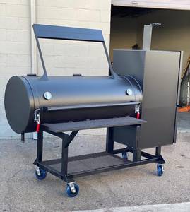 Compre con Garantía: Parrilla Ahumadora de Carbón de Acero Negro con Caja de Fuego Lateral y Ruedas - Product Image 2