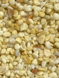 Pierres d'aménagement paysager Prix d'usine concassé naturel Caillou de rivière naturel du Vietnam en galets et galets Pierre de galets multicolore - Product Image 3