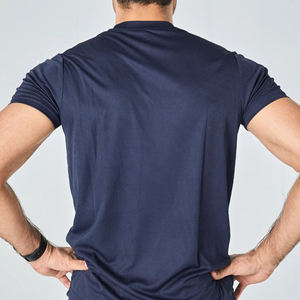 Haute qualité 100% Polyester tricoté sportif hommes T-Shirt pour Gym en plein air course respirant confortable Slim Fit à manches courtes - Product Image 6