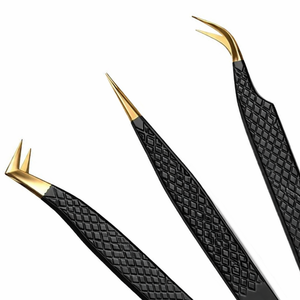 Juego de 3 Pinzas para Pestañas Negras y Doradas, Rectas, Curvas y en Forma de L, Herramientas Profesionales para Extensión de Pestañas - Product Image 2