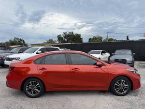 Precio bajo, Kia Forte LX S 2024 usado en venta - Product Image 5