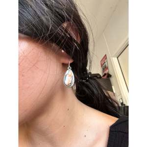 ต่างหูมุกทรงหยดน้ำประดับเทอร์ควอยซ์โมฮาเวและเงินสเตอร์ลิง - Product Image 2