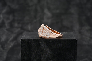 แหวนเงินแท้ 925 ชุบทอง ประดับเพชรโมอิสซาไนต์ VVS ขายดี งานจิวเวลรี่คุณภาพสูง สำหรับผู้ชาย ผู้หญิง สไตล์ฮิปฮอป เหมาะสำหรับงานแต่งงาน งานหมั้น ของขวัญ ยูนิเซ็กส์ - Product Image 3