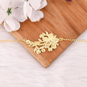 Pulsera de Eslabones de Latón Chapado en Oro, Joyería Moderna de Diseño Floral, Pulsera Personalizada para Mujer, Regalos de Aniversario - Product Image 6