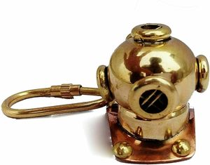 Casco de Buceo Marino de Latón Pulido con Llavero, Artículos Náuticos, Coleccionable Artístico de 3 Pulgadas - Product Image 1