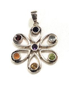 Diseñador de plata esterlina 925 7 Chakra colgante hecho a mano granate piedra semipreciosa de corte para compromiso boda fiesta fábrica - Product Image 2