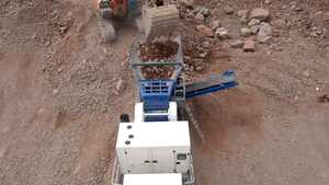 Concasseur à mâchoires Omega J1065T, capacité max. 350 t/h, moteur pas à pas, longue durée de vie pour le concassage de pierres - Product Image 6