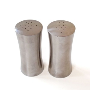 Fancy Home Dinner Tabletop Tarro de sal y pimienta Más alta calidad Acero inoxidable Color cobre Sal y pimienta Tarro Mesa Juego de especias - Product Image 3