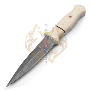 Cuchillo Skinner de hoja fija de acero de Damasco hecho a mano Sizzco, cuchillo de caza de alta calidad para acampar, cuchillo de utilidad, mango de hueso de camello OEM - Product Image 1