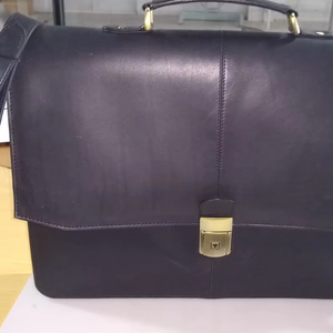 Maletín de cuero genuino resistente de último diseño, funda multifuncional para portátil para uso en exteriores, el mejor color liso, poliéster Premium - Product Image 1