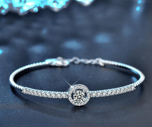 VVS 5MM Moissanite Diamond Tennis Bracelet Hip Hop Style 925 Sterling Silver Tennis Bracelet para mujer Joyería fina - Product Image 2