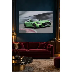 Impression sur toile de la Mercedes-AMG GT R verte de Fida accélérant en sortant d'un virage - Product Image 2