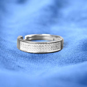 Anillo de hombre chapado en rodio con diamantes de corte geométrico y circonitas, engaste de plata de ley 925, para ocasiones de boda - Product Image 3