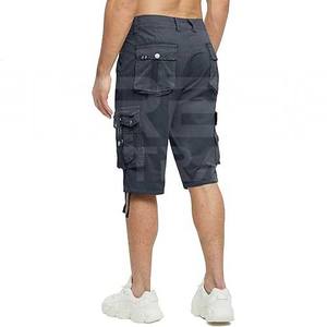 Pantalones cortos Cargo ligeros con múltiples bolsillos, ajuste holgado 3/4, pantalones largos Capri, ropa de calle elegante de diseñador, informales para hombres con estilo - Product Image 3