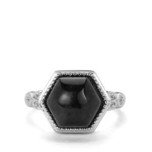 แหวนหยกพม่าสีดำธรรมชาติในตัวเรือนเงินสเตอร์ลิง 6.31 กะรัต - Product Image 1