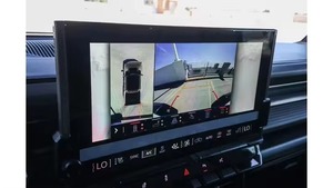 GMC Hummer EV Pickup 3X 2024 certifié, propre et en bon état, moteur électrique turbo, boîte automatique, cuir foncé, ACC, traction avant, R17 - Product Image 5