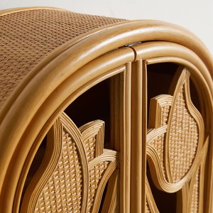 Estante de Pared de Madera Maciza con Diseño de Tulipán, Mueble Multifuncional de Diseño Moderno para Dormitorio, Cocina, Hotel, Hecho a Mano en Vietnam - Product Image 4