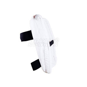 Couvre-pied de tibia haute performance avec couvre-orteil renforcé Couvre-pied de tibia avec logo personnalisé avec deux sangles de fixation sécurisée - Product Image 6