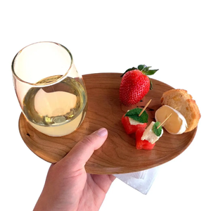 Planche ronde de charcuterie en bois d'acacia rustique poli en gros avec porte-vin couleur personnalisée pour la fête servant de la nourriture Vietnam - Product Image 3