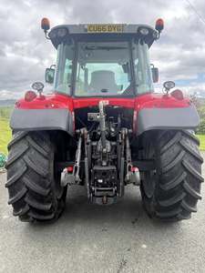 รถแทรกเตอร์มือสอง Massey Ferguson 7722 S Dyna 6 ขับเคลื่อน 4 ล้อ  ประสิทธิภาพสูงสำหรับงานภาคเกษตร - Product Image 3
