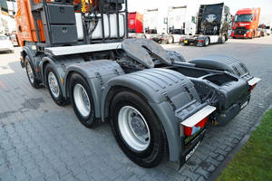 Tracteur d'occasion SCA NIA R 620/HYDRAULIKA/8X4/<span class=keywords><strong>DMC</strong></span> ; 150 000 KG/SI 620HP TRANSMISSION AUTOMATIQUE - Product Image 6