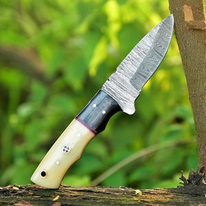 Couteau à lame fixe Damas Full Tang fait à la main Fourreau en cuir supporté OEM Style Cowboy pour la chasse et le camping Utilisation en extérieur - Product Image 1