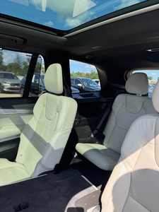 Pre-Owned Clean 2021 Vol _ vo xc90 T8 R-Design Recharge Plug-In Hybrid Sport Utility 4D - Product Image 6