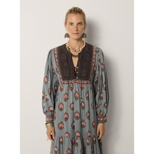 Vestido Allegra Estilo Boho en Color Ceruleo Niebla, Cuello en V, Cintura Natural, Silueta Holgada, Tejido de Tela Tejida con Estampado Floral, Transpirable para el Tiempo Libre - Product Image 1