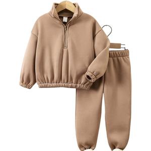 Conjunto de Chándal Estampado de Invierno Personalizado para Niños, Material Atlético Transpirable OEM con Etiqueta Privada y Personalización de Marca con Logotipo - Product Image 1