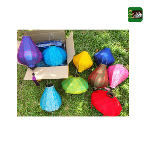 Lanterne en soie fabriquée à la main à partir de soie et de bambou de qualité supérieure pour la décoration intérieure et l'utilisation d'événements fabriquée au Vietnam - Product Image 5