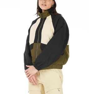 Chaquetas cortavientos para mujer, ligeras, deportivas, para caminar y correr. - Product Image 3