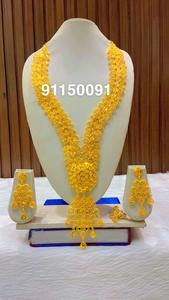 Collar y pendientes de cobre vintage de 18 quilates, conjunto de joyería de lujo chapado en oro de circón con patrón floral de 24 quilates, accesorio de moda de EE. UU. Y Francia - Product Image 4