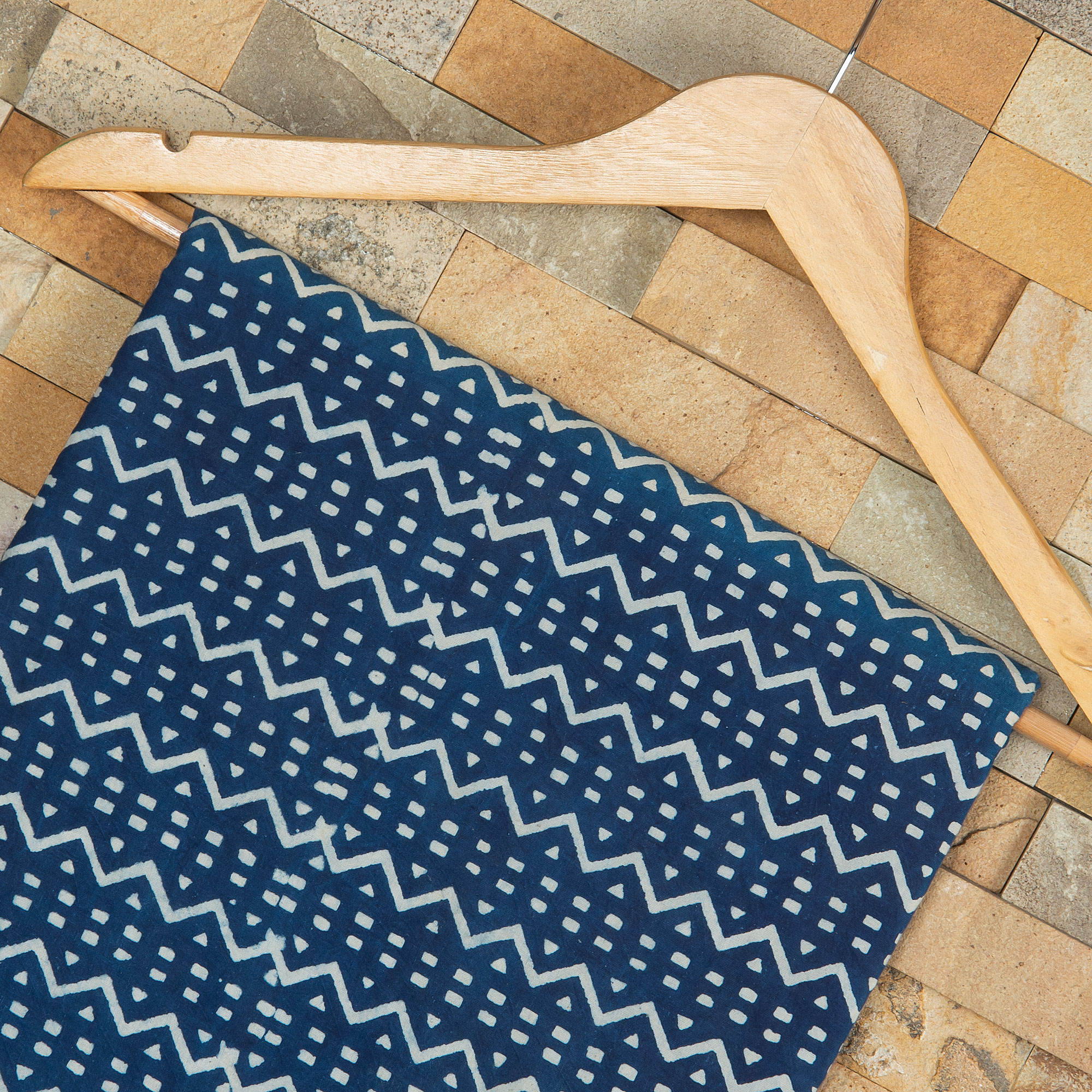 ตามที่แสดงในภาพ