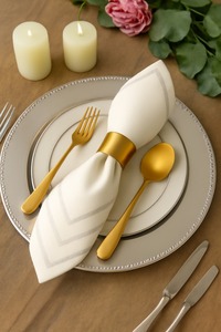 Assiettes de présentation rondes en métal doré élégantes de 13 pouces pour mariage, vente en gros, sous-assiettes de luxe pour décoration de table, service en vrac - Product Image 2