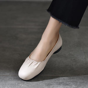 Chaussures plates en cuir pour femmes avec nœud décoratif, style ballerines, pour occasions décontractées, bureau et soirées. - Product Image 3