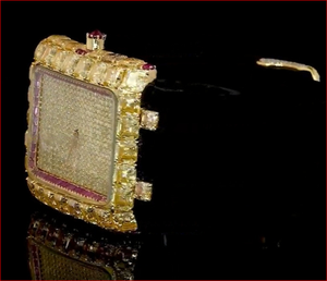 Montre analogique de luxe pour homme plaqué or jaune 18 carats avec boîtier ovale en diamant Moissanite taillé en brillant Mouvement Eta de marque - Product Image 3