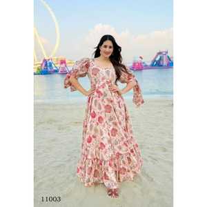 Presenta esta impresionante hermosa colección de Ropa Étnica con estampado digital, conjunto de vestido completamente flameado, crepé pesado adjunto medio interior - Product Image 5