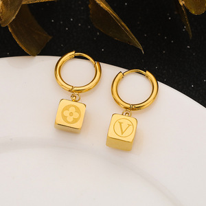 Pendientes de aro de acero inoxidable chapados en oro de 18 quilates para mujer Joyería <span class=keywords><strong>al</strong></span> <span class=keywords><strong>por</strong></span> <span class=keywords><strong>mayor</strong></span> de estilo geométrico clásico - Product Image 2