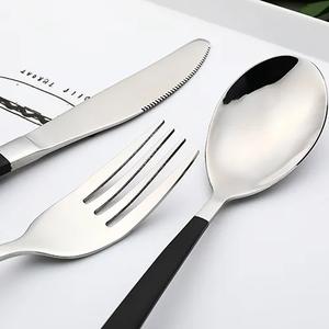 Cubiertos dorados de lujo, de la mejor calidad, acero inoxidable, plata, PVD, con mango negro, seguro y saludable para uso diario - Product Image 2