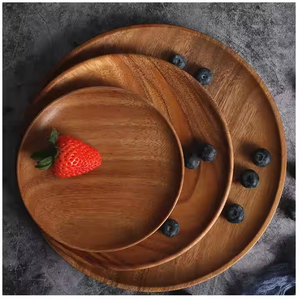 Assiettes de service en bois écologiques élégantes et durables Vaisselle polie de qualité supérieure pour les repas de luxe à la maison par l'artisanat en croissant - Product Image 3