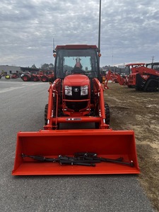 รถแทรกเตอร์ M7060 70hp ฟาร์ม Kubota พร้อมรถตักด้านหน้า - Product Image 2