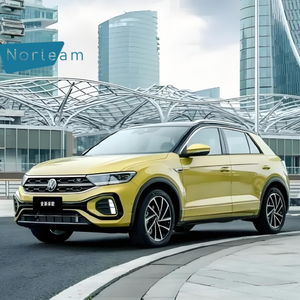 Volkswagen T-Roc 2024 300TSI DSG R-Line Diésel Euro VI Automático, Listo para Enviar, Venta de Auto Usado - Product Image 2
