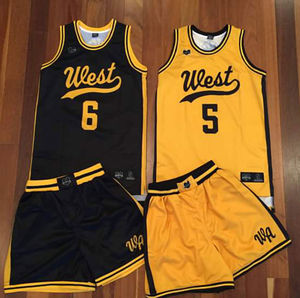 Ensemble d'uniformes de basketball personnalisés 2026 à prix abordable, haute qualité, design premium, imprimé par transfert thermique, 100% polyester 180g - Product Image 1