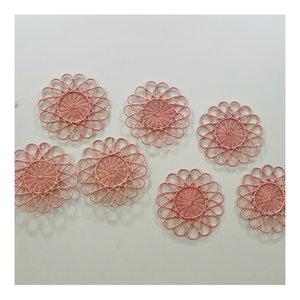 Assiette en rotin de luxe pour centres de table, art fait à la main, texture naturelle, idéale pour les boutiques, coffrets cadeaux exclusifs - Product Image 1